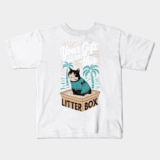 Cat in box Kids T-Shirt